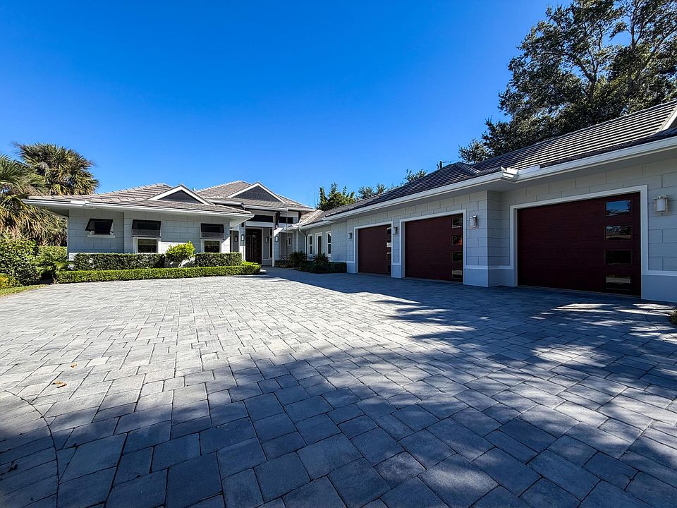 1st image of 2085 SE Saint Lucie Boulevard
