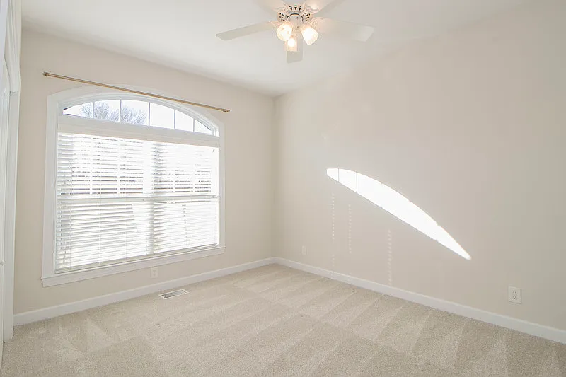 2 bed, 2.0 bath, 2008 sqft, $1,680 — Photo 3