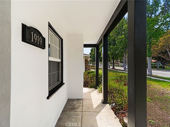 4th image of 1919 Bonita Ave