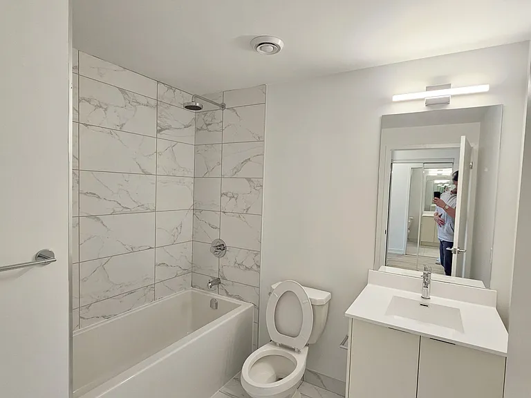 181 Sheppard Ave E #522 — Photo 13