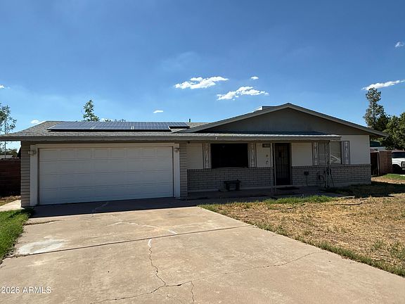 2nd image of 1510 E DOLPHIN Avenue