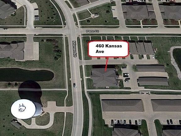 3rd image of 460 N Kansas Ave #1