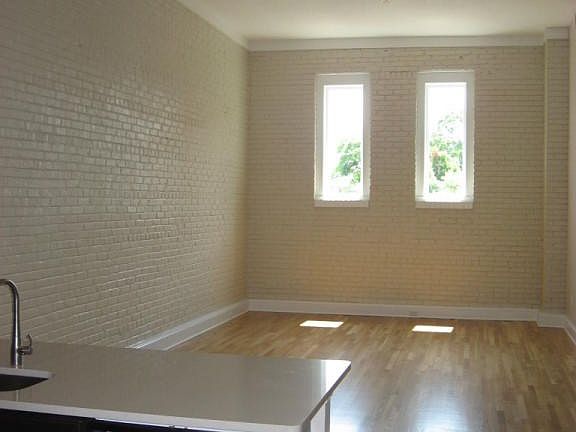 2nd image of 2525 College St APT 1213
