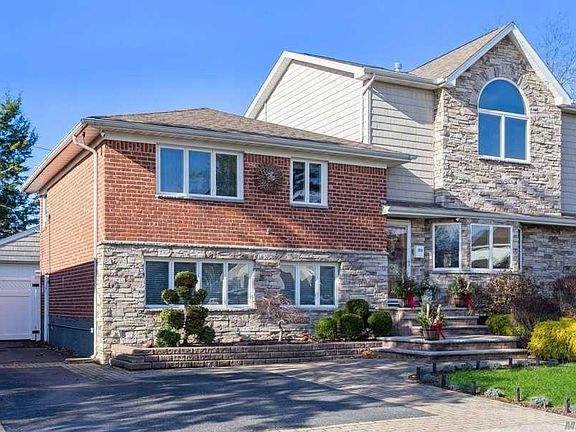 2nd image of 21 Kathleen Dr