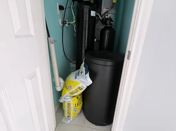 161 Todd Trl, Elgin, TX 78621