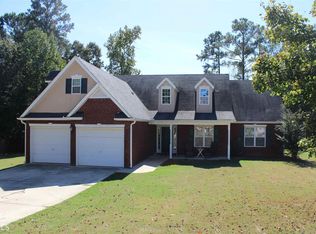 121 Blue Smoke Trl, Hampton, GA 30228