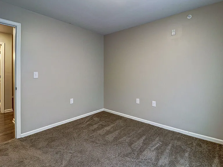 105 Beech St — Photo 24