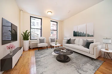 Rented by Living New York