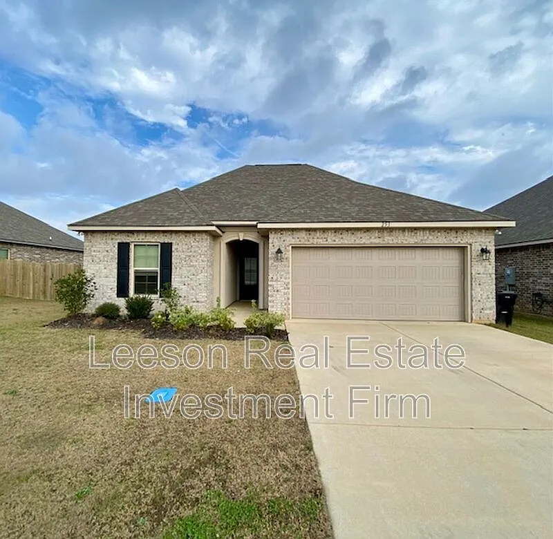 3 bed, 2.0 bath, 1538 sqft, $1,900 — Photo 1