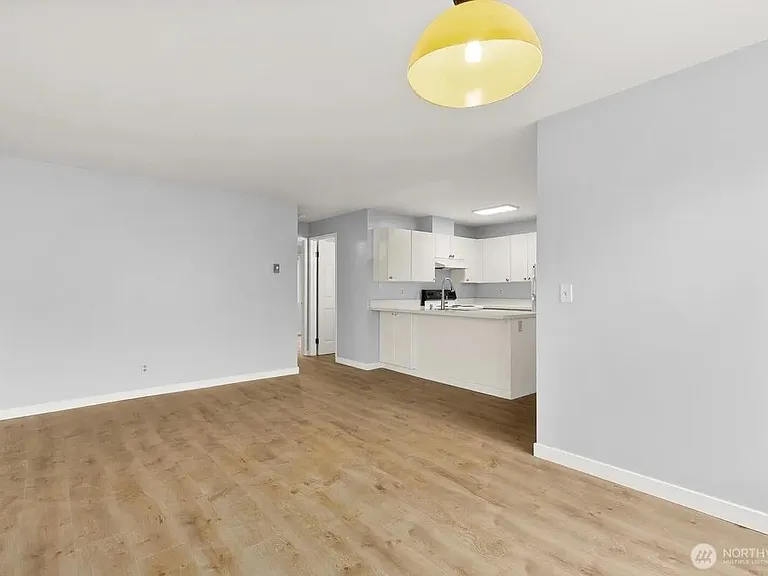 3660 Whitman Ave N #2 — Photo 8