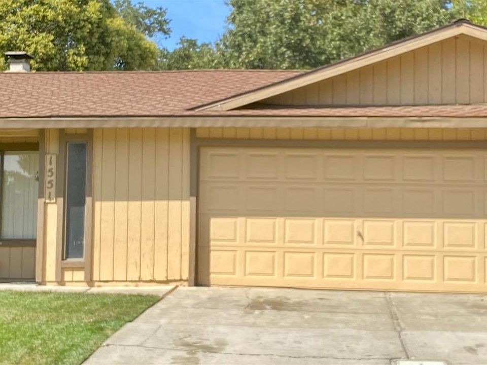 1st image of 1549 Blackoak Dr