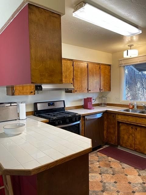 Large kitchen