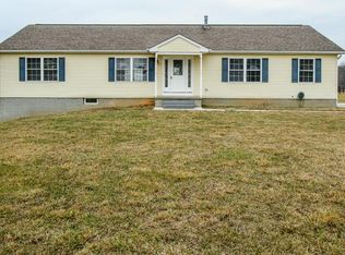 546 Humbert Schoolhouse Rd, Westminster, MD 21158