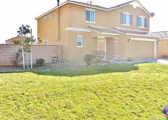 4th image of 43104 Vineyard Dr