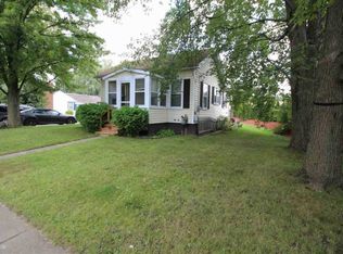 68650 Howard St, Richmond, MI 48062