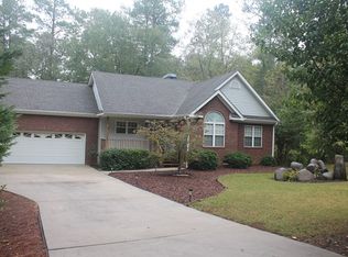 408 Creekside Cv, Mc Cormick, SC 29835