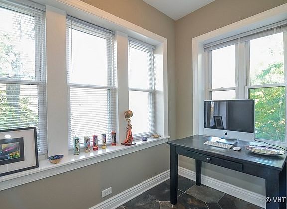 5th image of 7035 N Greenview Ave APT 3N