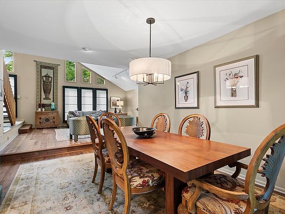 5th image of 500 Parkview Pl