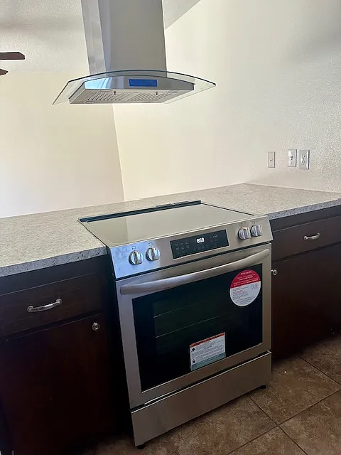 New electric range in island