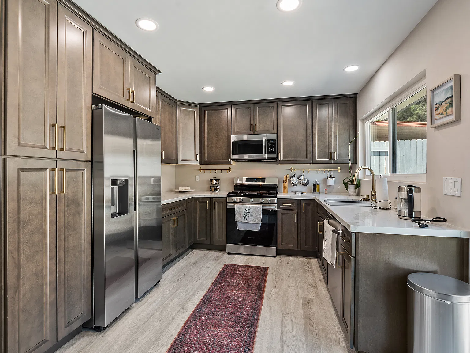 3 bed, 1235 sqft, $5,000 — Photo 2