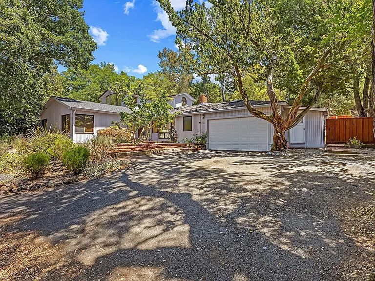 Rheem Blvd — Photo 3