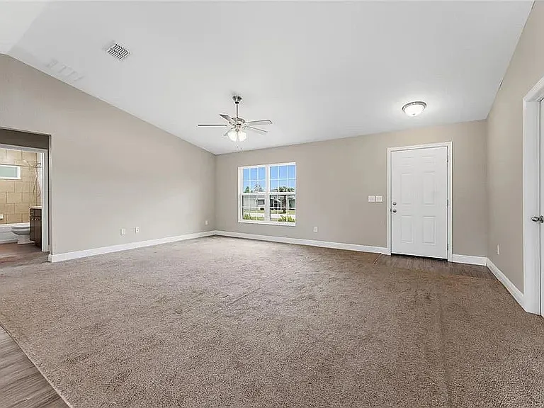 146 Juniper Way — Photo 2