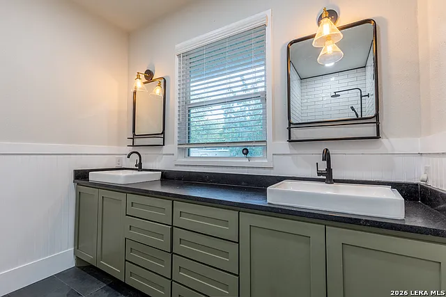 1219 Nolan St — Photo 26