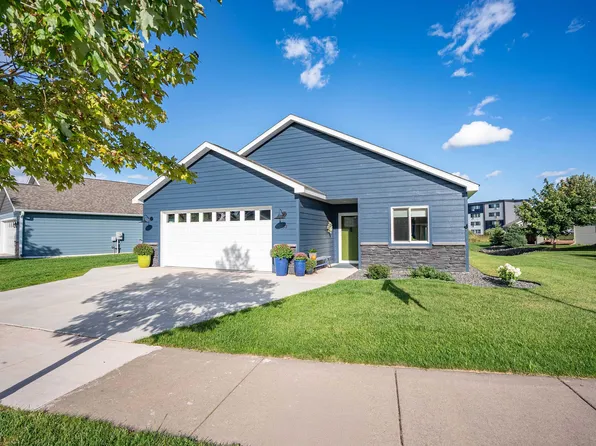 33 Billings Ln, Superior, WI 54880