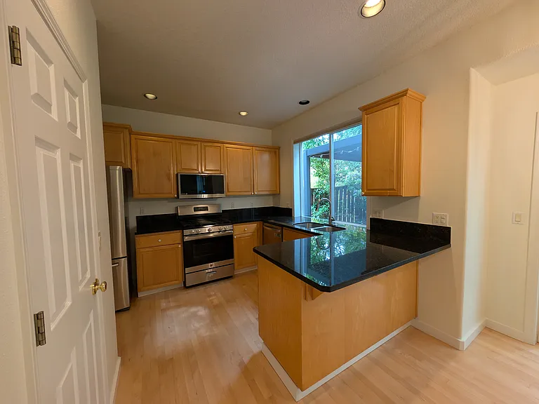 4174 NW 127th Ave — Photo 26