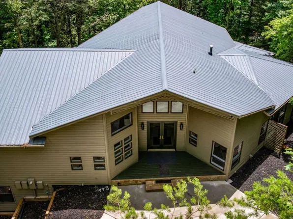 10323 Old Ccc Camp Rd, Ellijay, GA 30540