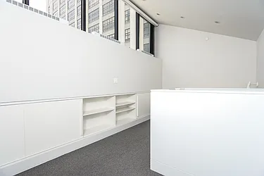 Sold by Avenue Sotheby's International Realty