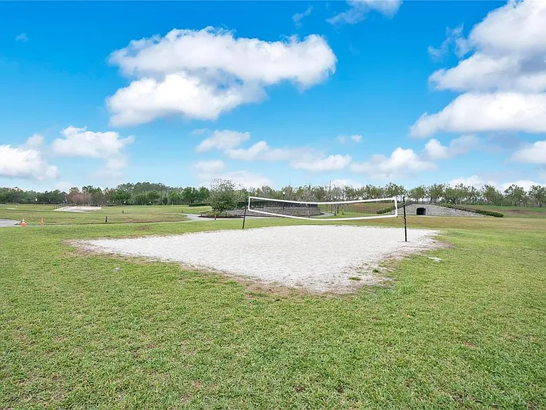 21914 Butterfly Kiss Dr — Photo 42