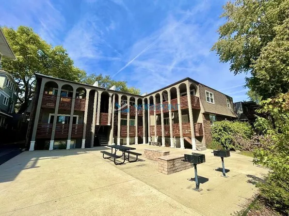 3710 Wyandotte St APT 7, Kansas City, MO 64111