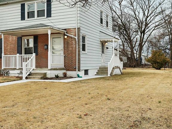 3rd image of 945 Kenwood Dr