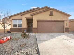 12 Hermanos Loop, Los Lunas, NM 87031