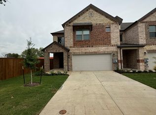 144 Pinkie Holmes Dr, Grand Prairie, TX 75050
