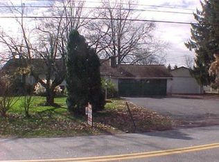 320 E Linfield Trappe Rd, Royersford, PA 19468