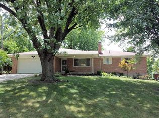 6867 Lakeland Ct, West Chester, OH 45069
