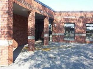 325 Kennedy Memorial Dr #D, Waterville, ME 04901
