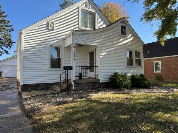 3108 N Parish Ave, Peoria, IL 61604