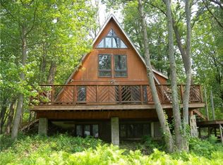 6166 E Lake Rd, Honeoye, NY 14471