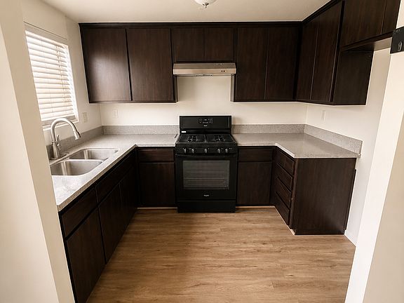 4th image of 2802 W Ramona Rd APT A