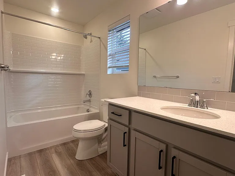 4993 88th Dr NE — Photo 15