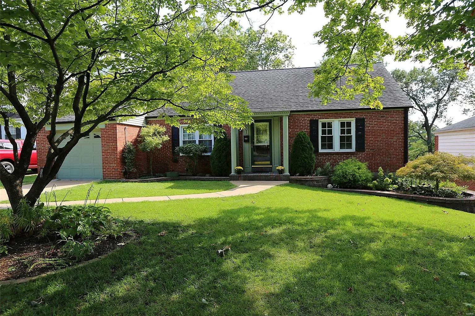 1001 Trelane Ave photo 1