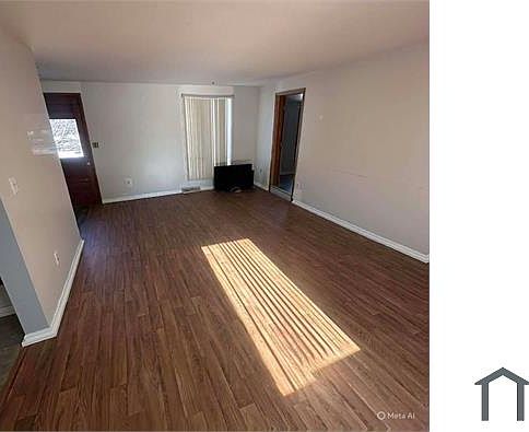 2nd image of 1331 10th St #2