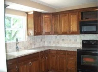 6300 NW 50th Ter, Kansas City, MO 64151