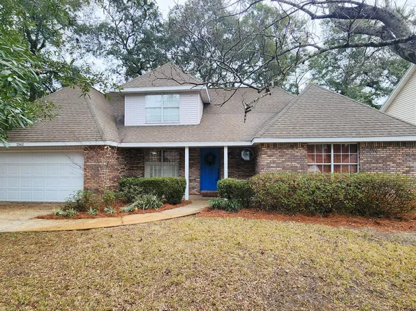 2562 Palm Shores Dr, Shalimar, FL 32579