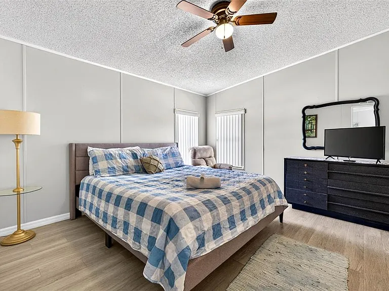 8552 W Peacock Ct — Photo 31