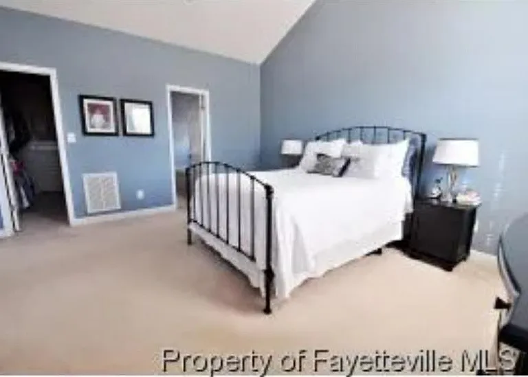 3704 Talus Rd — Photo 4