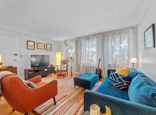 463 Arborway APT 12, Boston, MA 02130
